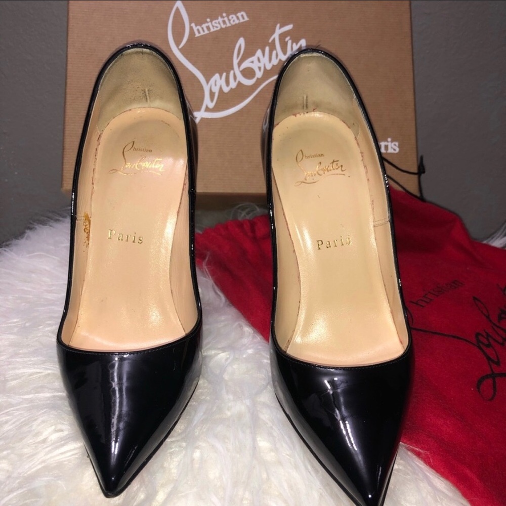 Christian Louboutin So Kate patent black heels